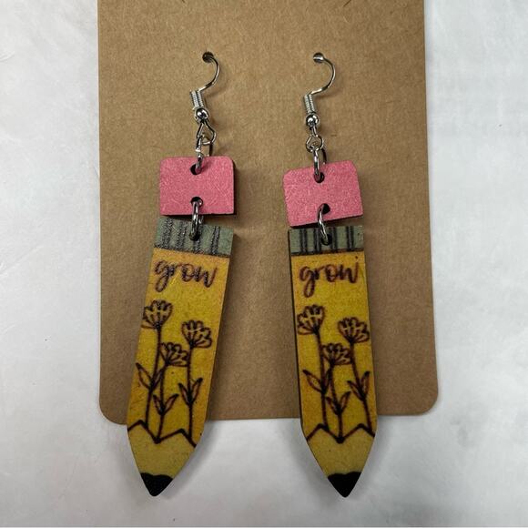 BOUTIQUE WOODEN BOHO PENCIL EARRINGS FLORAL GROW PATTERN GREAT GIFT - Picture 2 of 3